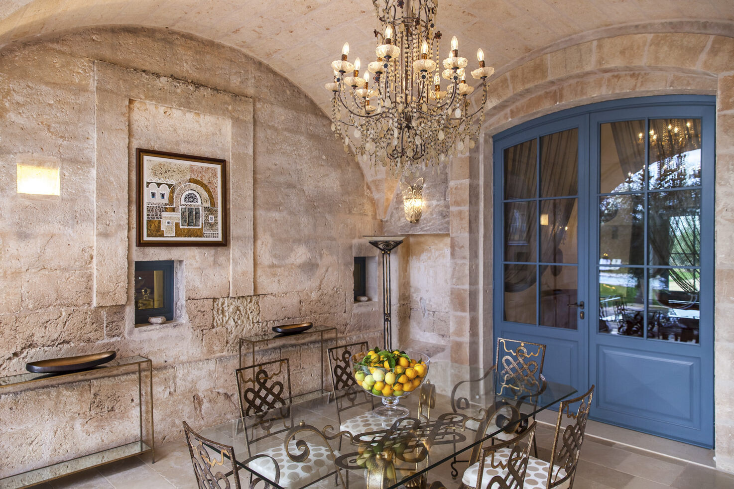 Porch of Masseria Pettolecchia