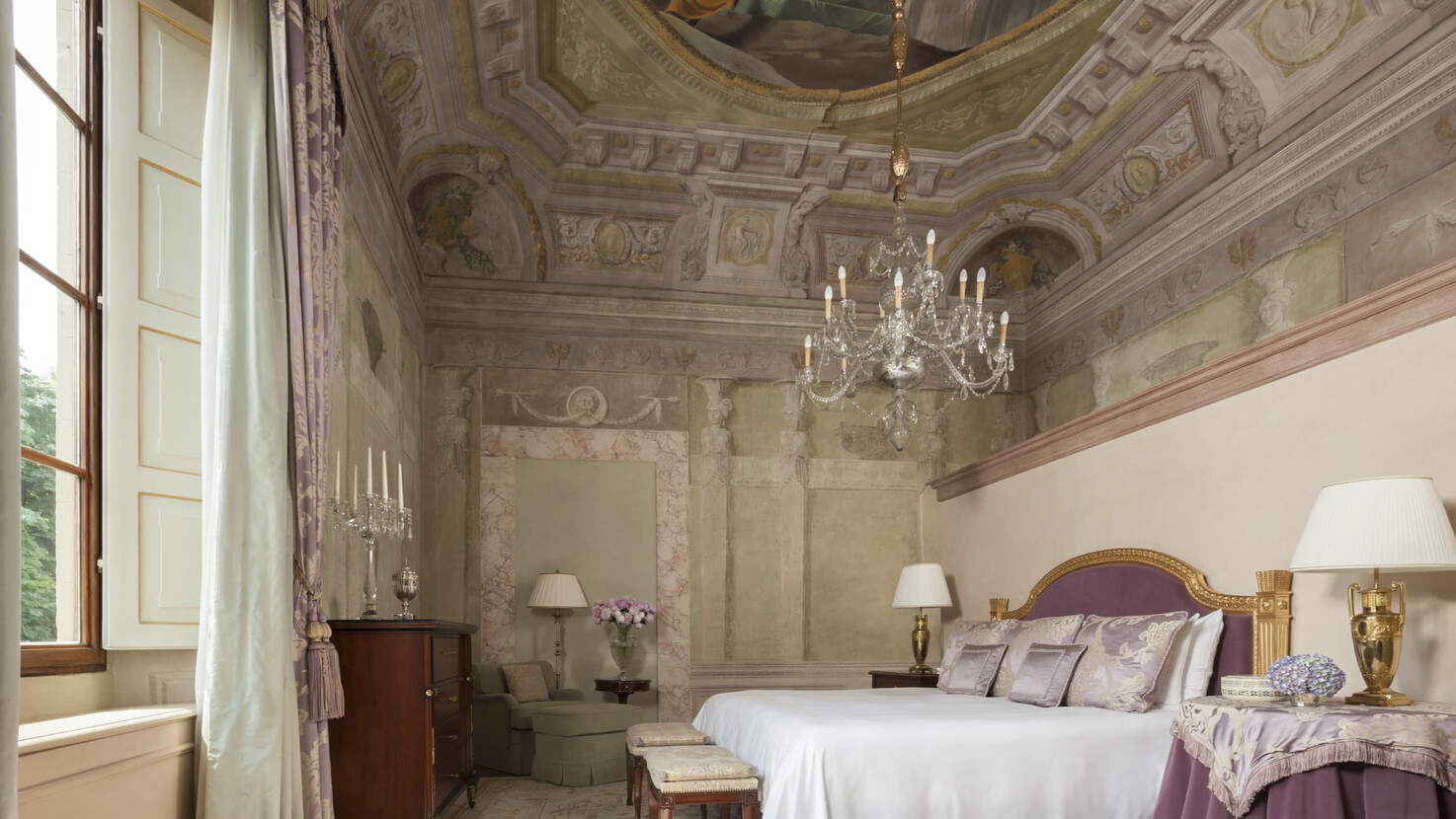 Bedroom of the royal suite