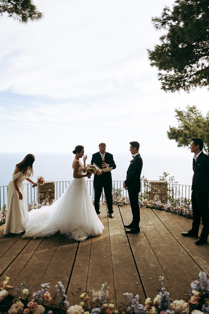 Wedding ceremony in Capri by the sea