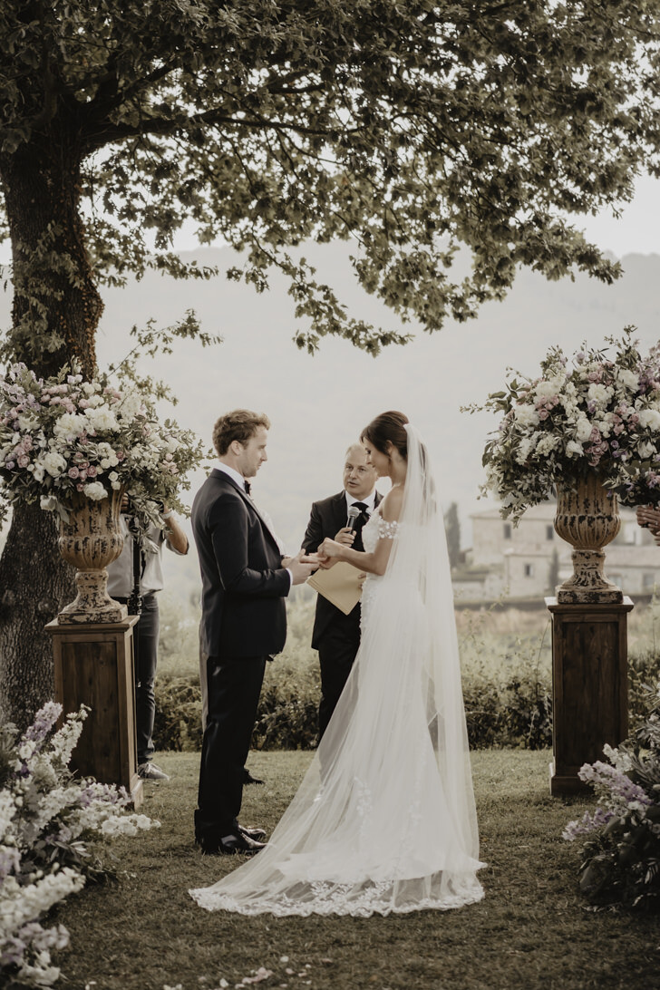 Wedding ceremony at Castello di Meleto