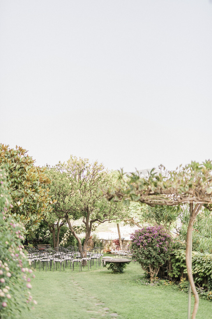 Wedding ceremony in the gardens of Hotel Santa Caterina