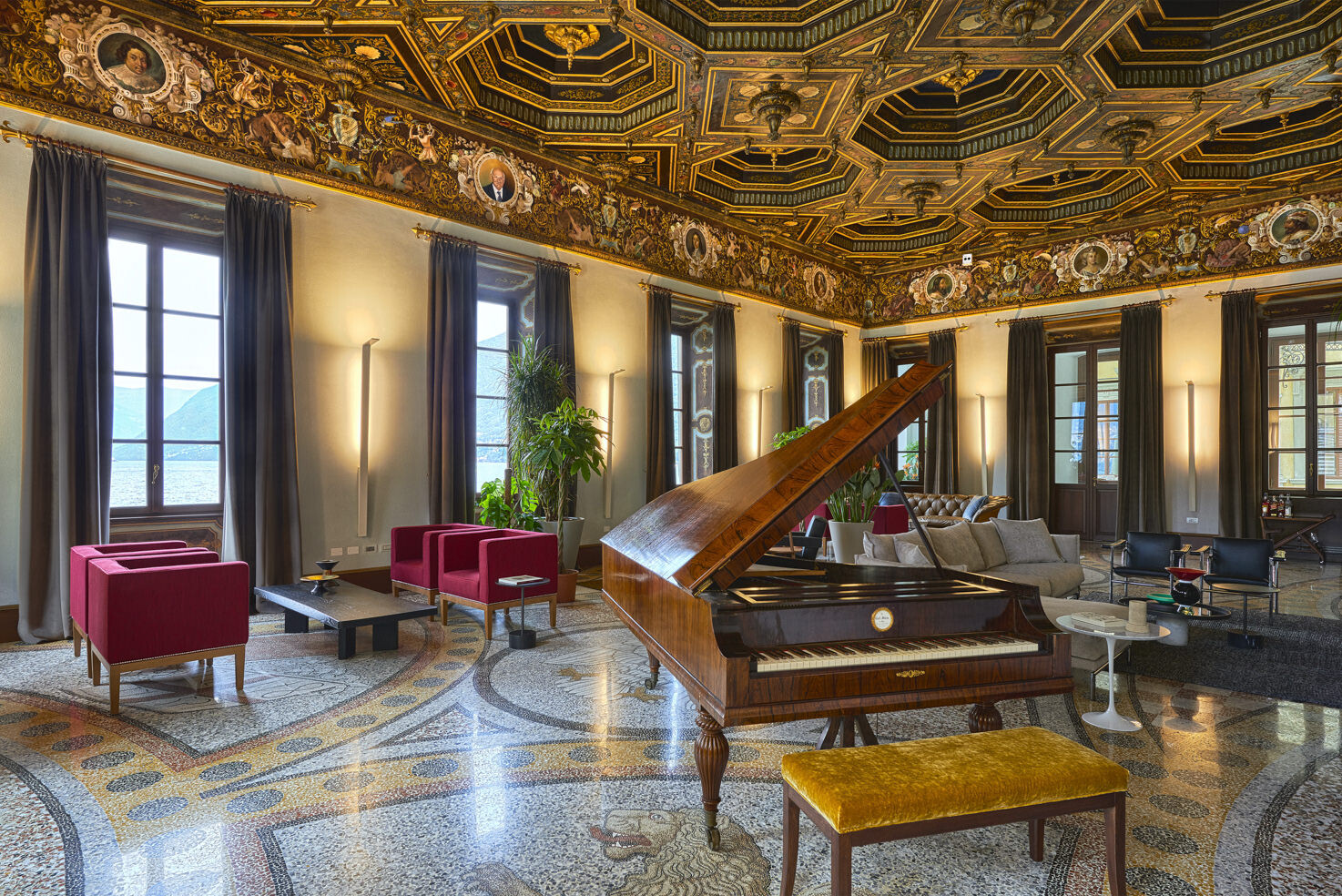 Salon with grand piano