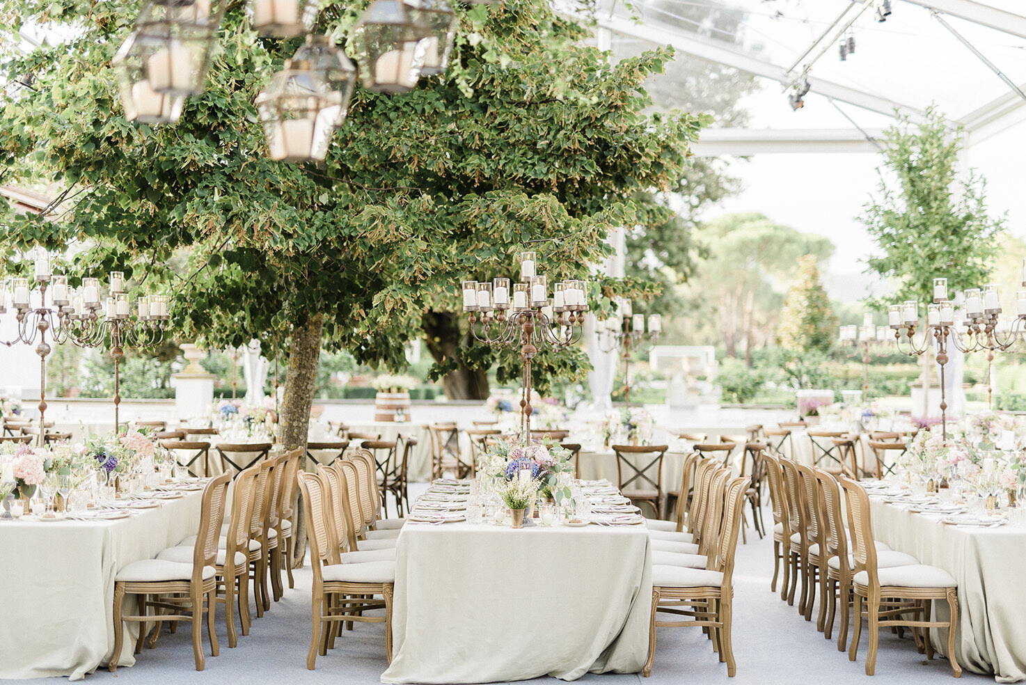 Flower decorations for wedding reception in Tuscany