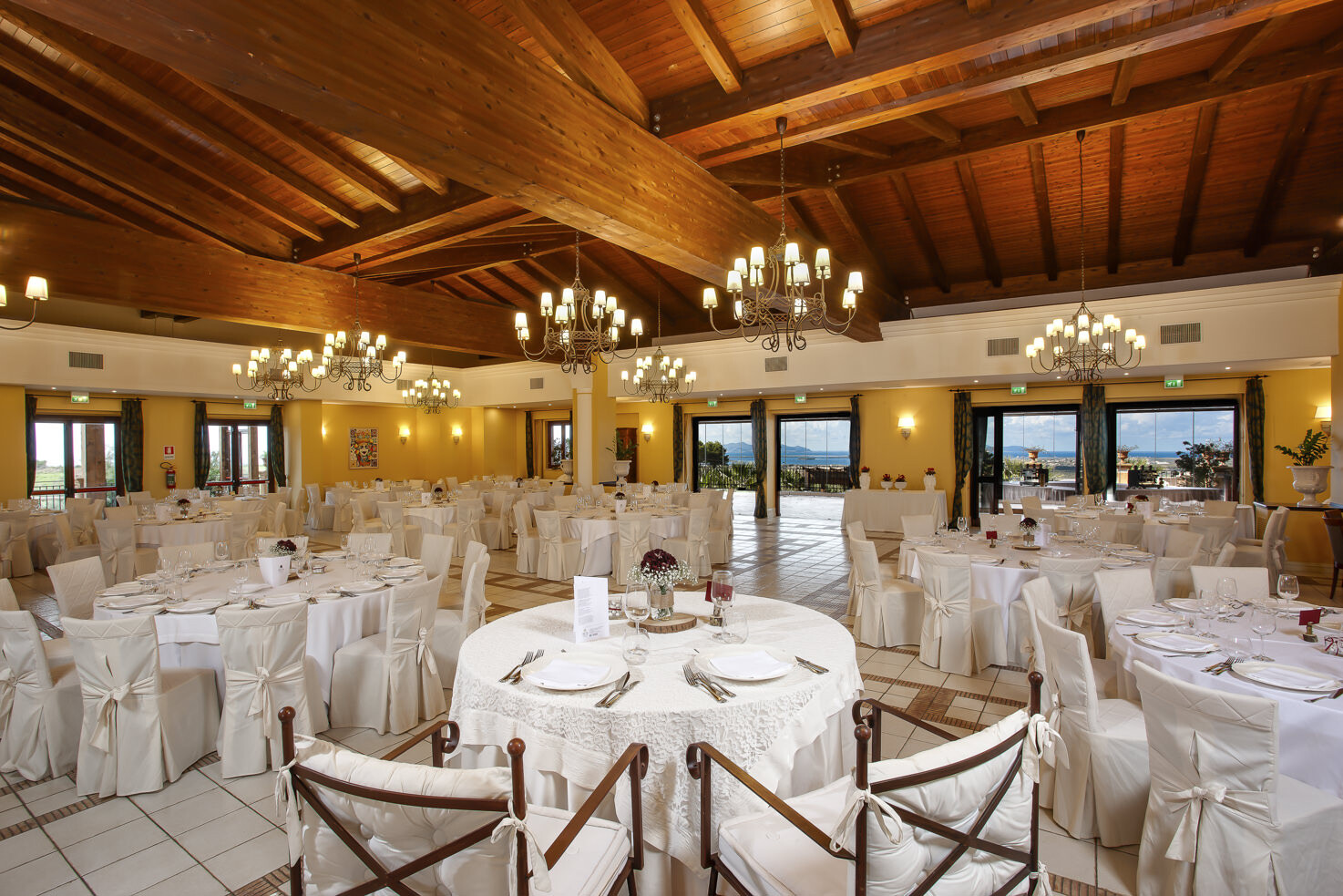 Restaurant for wedding receptions