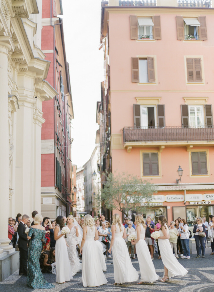 Arrival of the bride