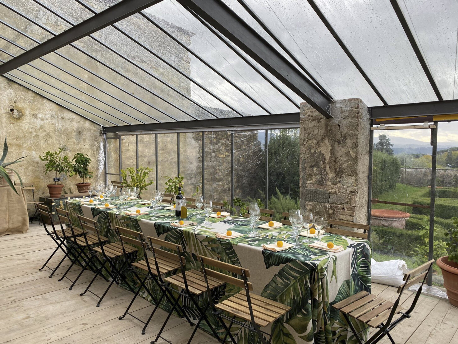 Wedding reception in the greenhouse of Villa di Maiano