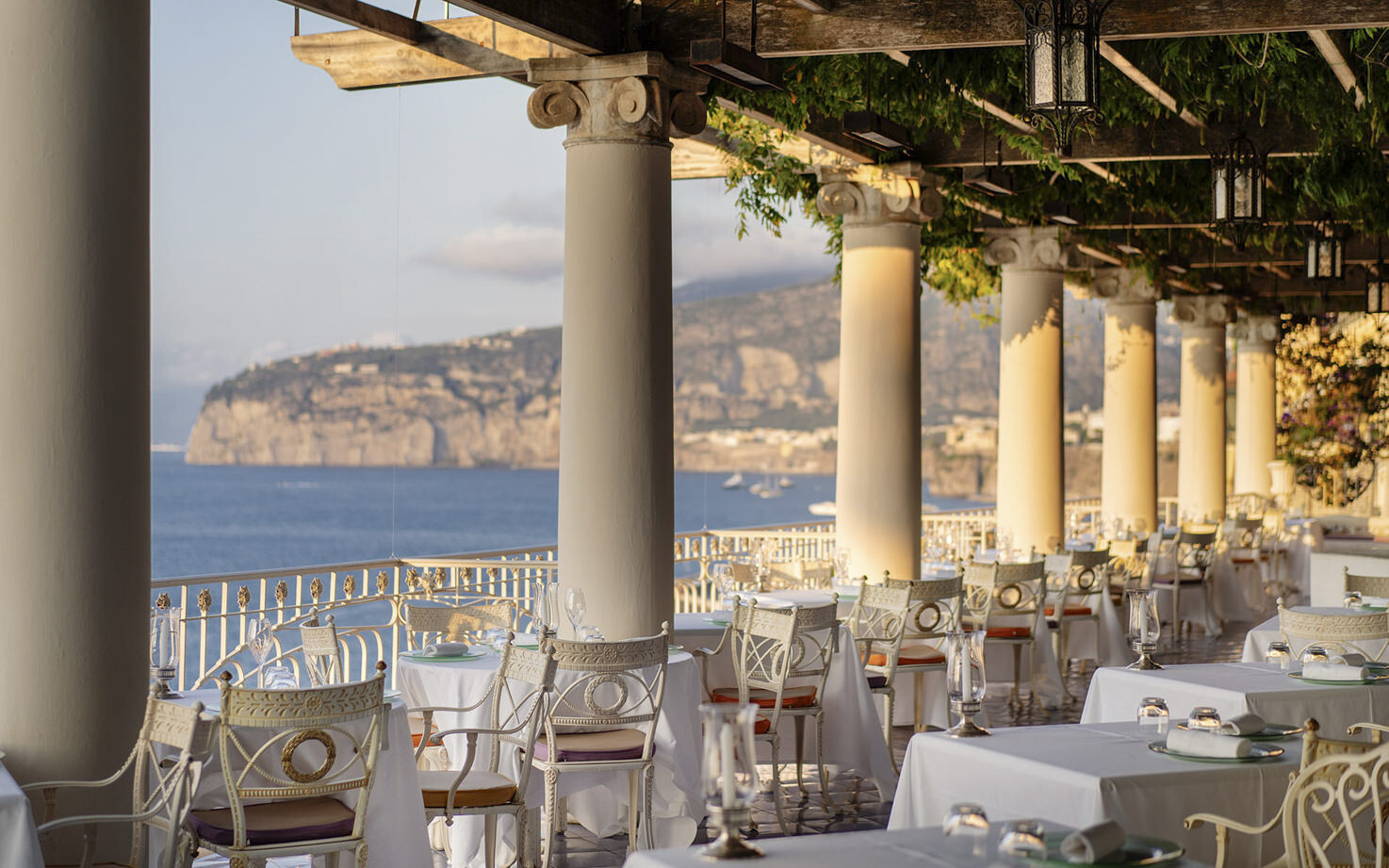 Restaurant under the pergola