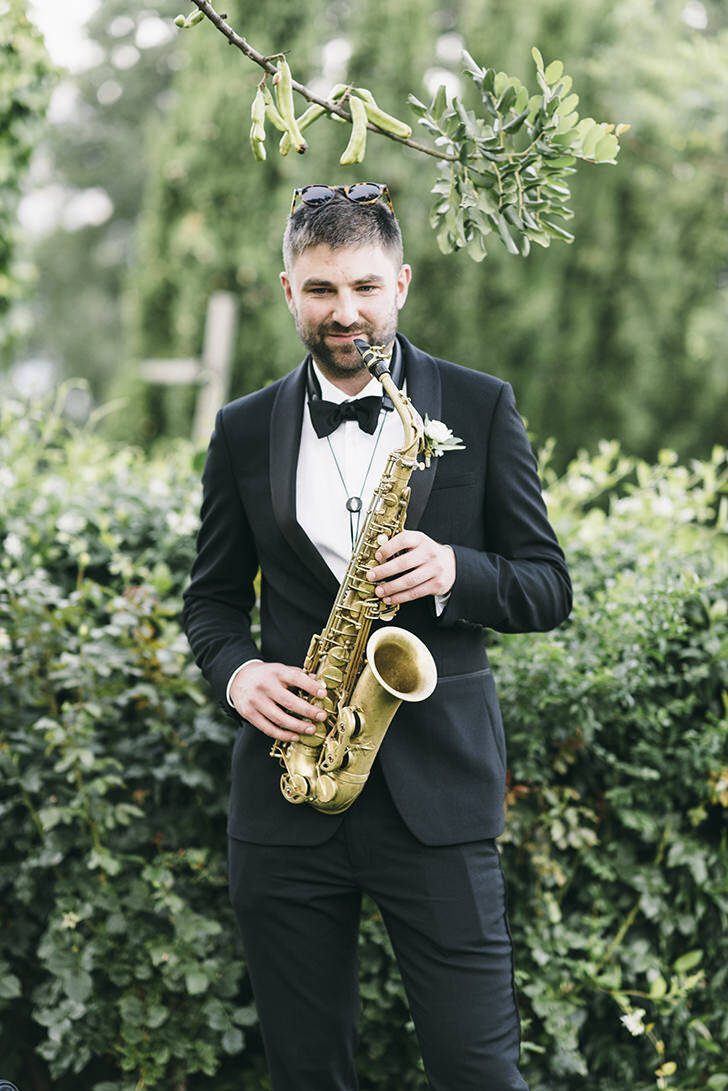 Jazz music for wedding cocktail