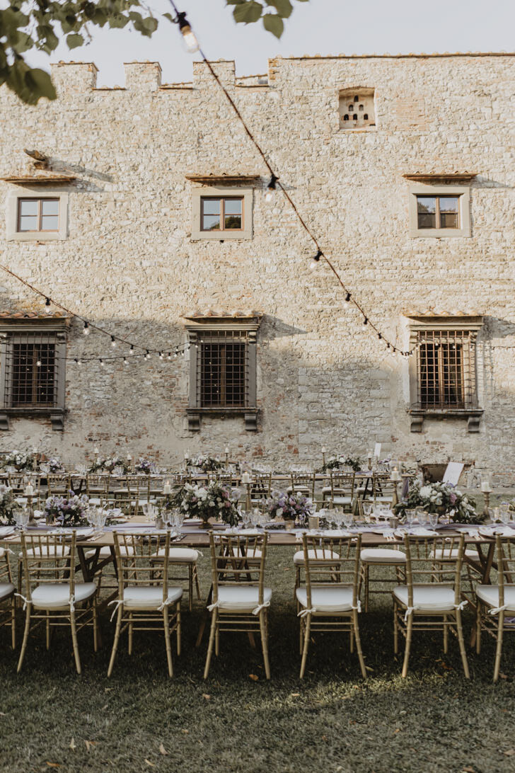 Banquet table