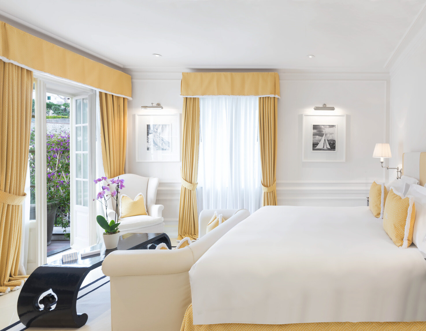 JK Place Hotel Penthouse suite