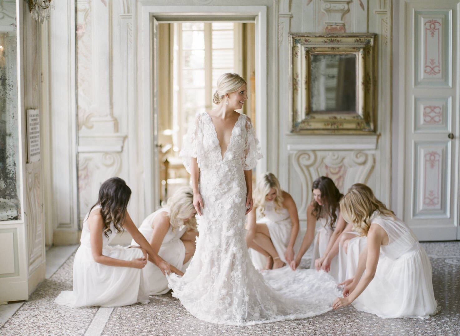 Bride and bridesmaids at Villa Durazzo, Santa Margherita