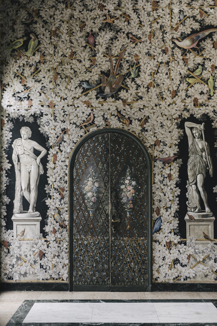 Frescoed hall at Villa Miani