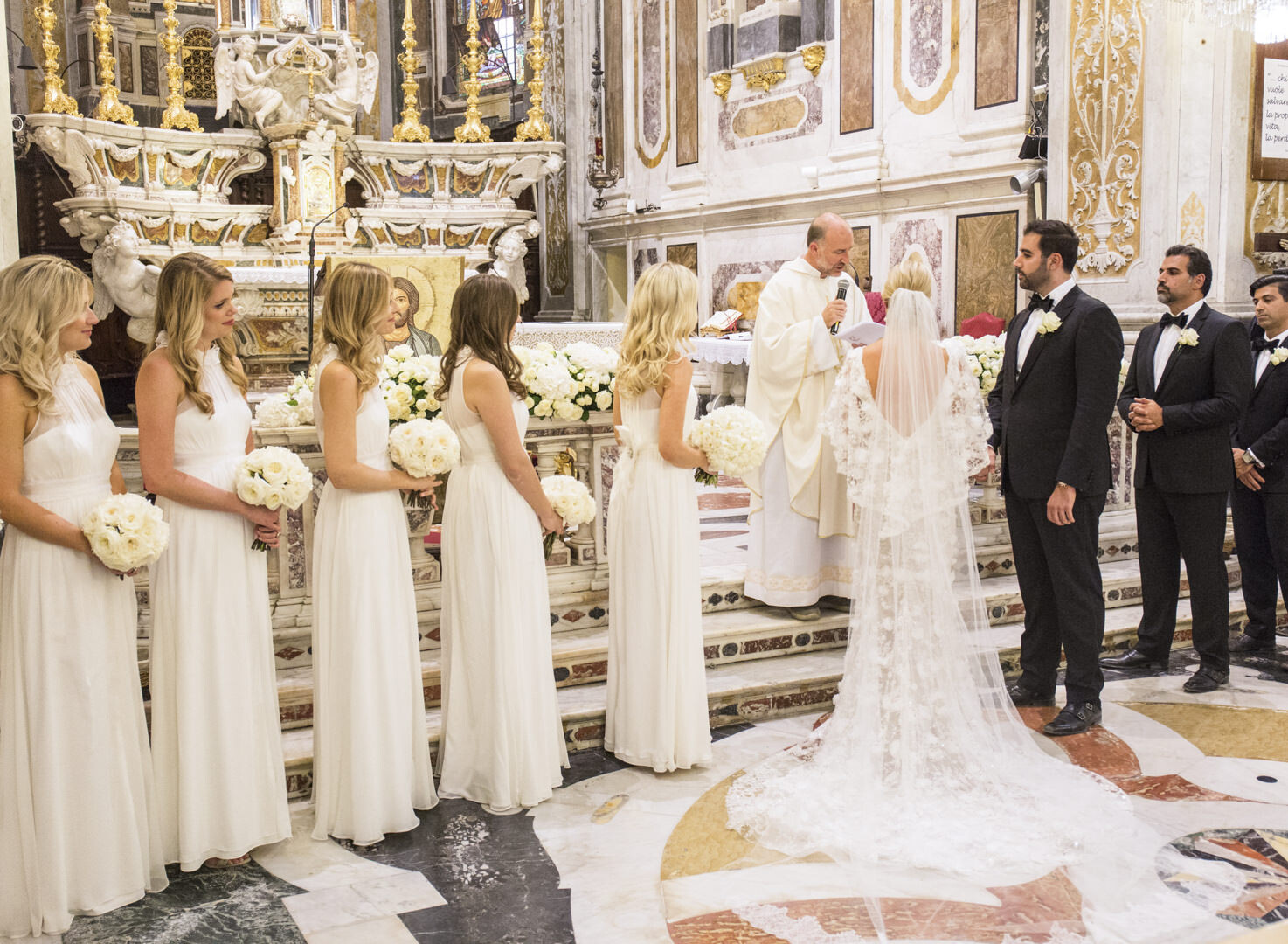 Catholic wedding in San Giacomo church
