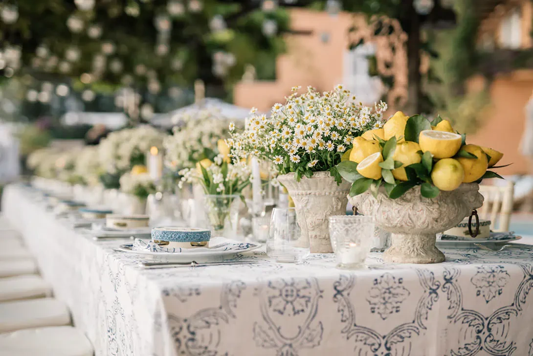 Long table for welcome dinner in Capri