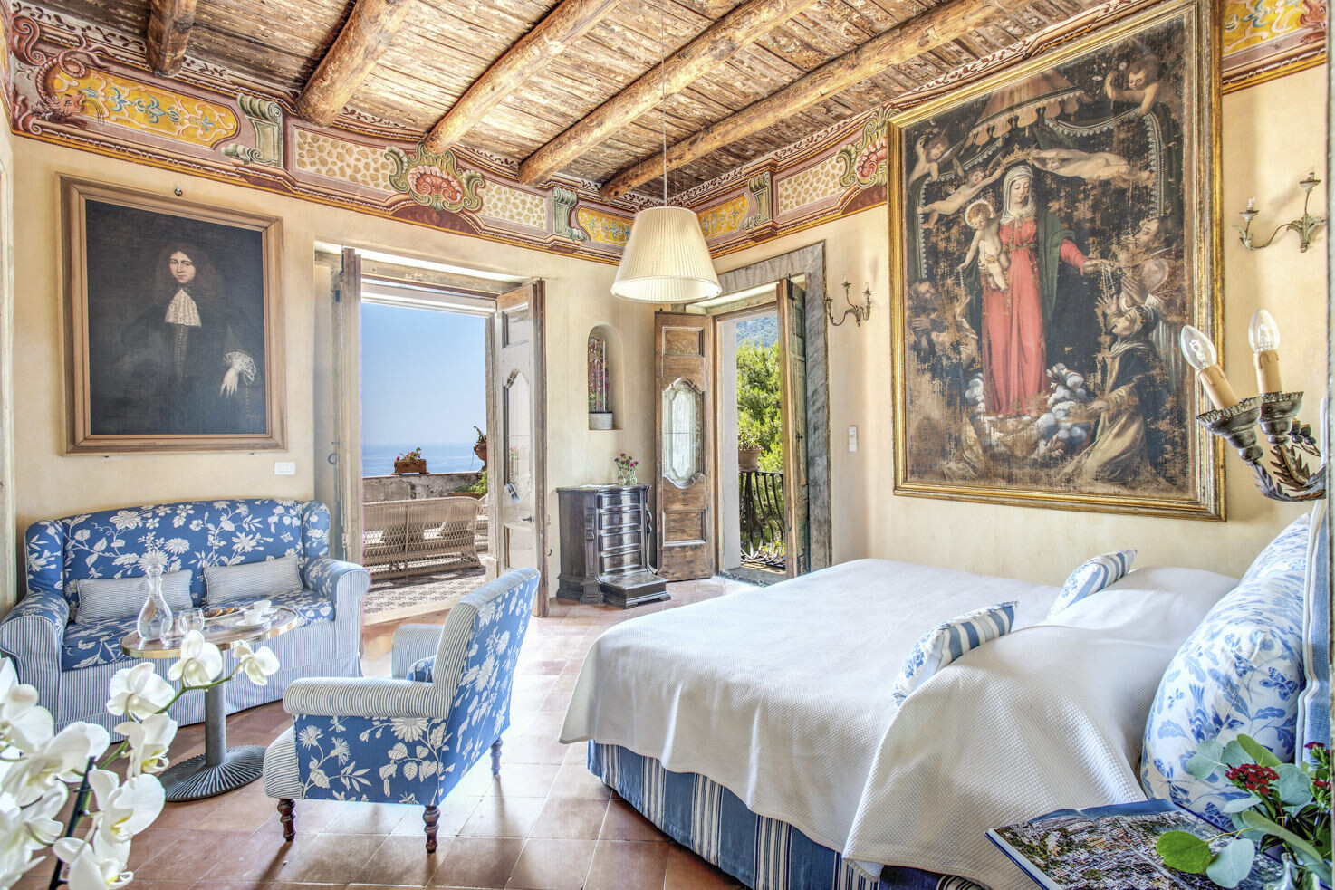 Deluxe room in Positano private villa