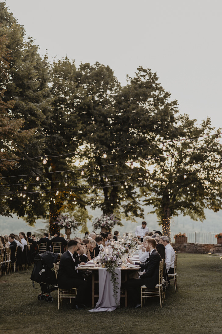 Al fresco wedding banquet