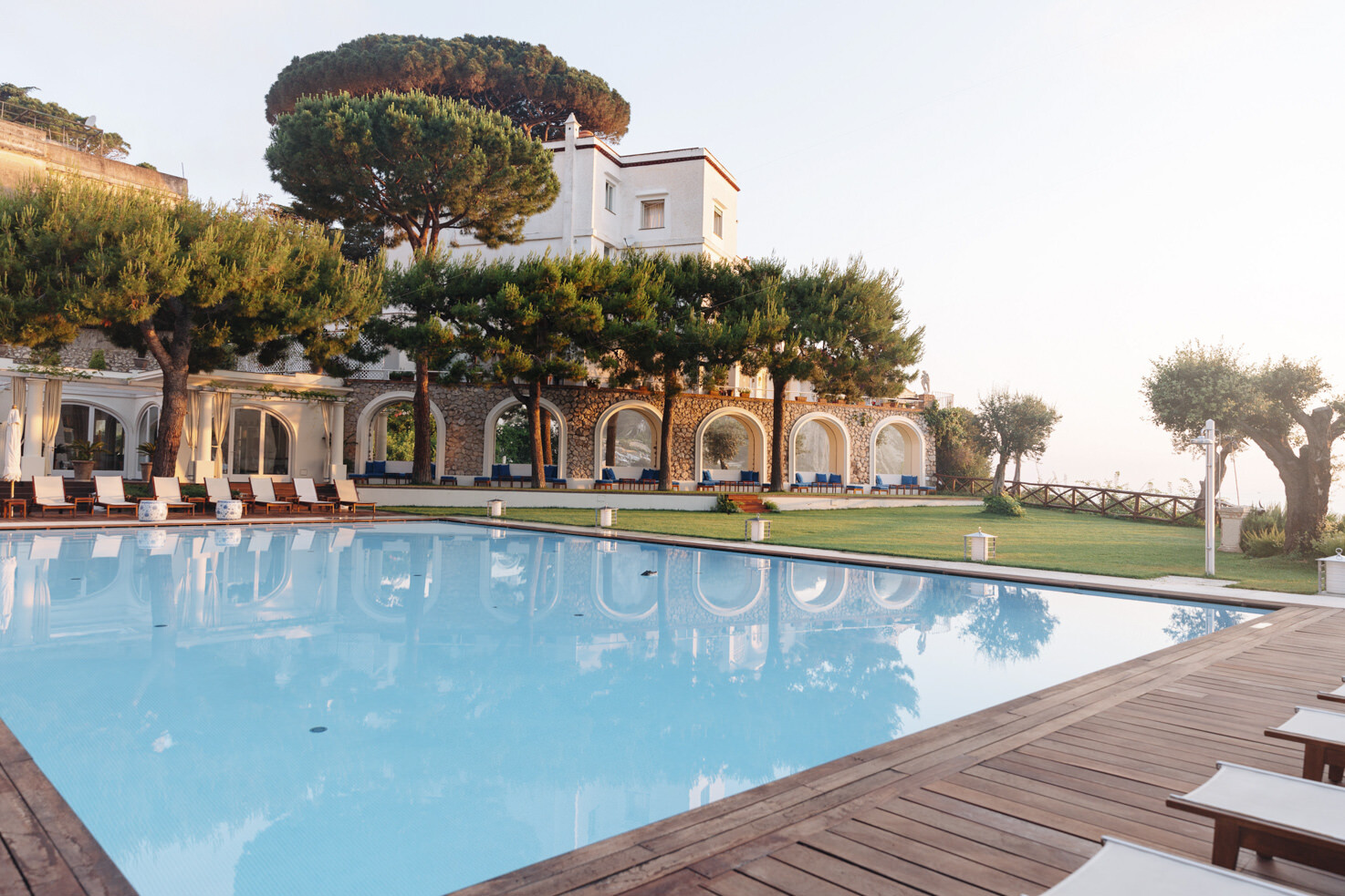 JK Place panoramic pool