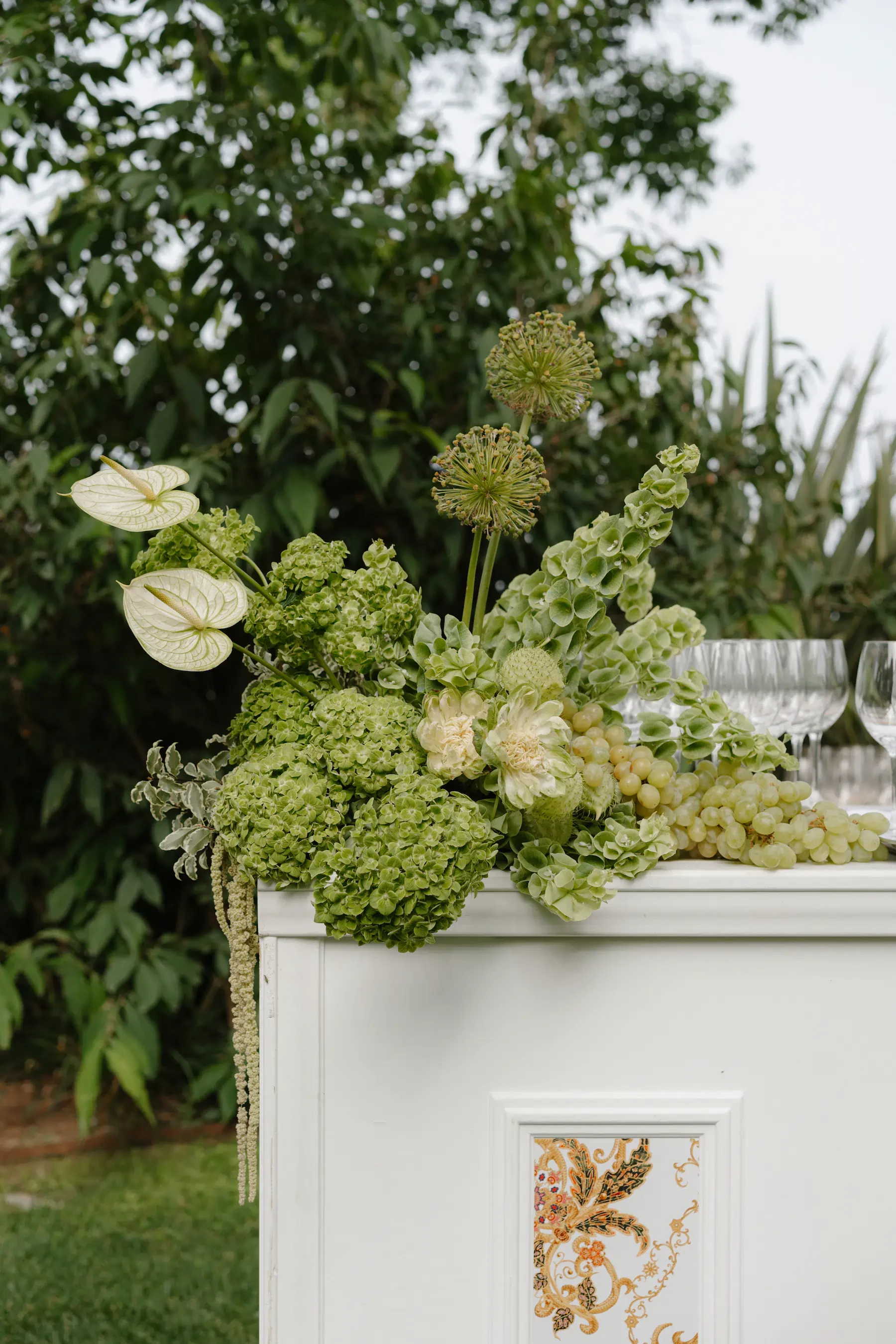 Villa Cimbrone Wedding Cocktail Bar Flower Installation