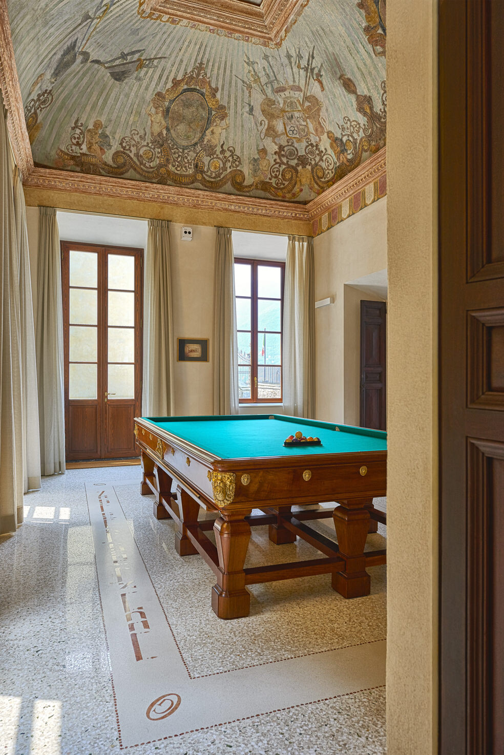 Villa Pliniana interior