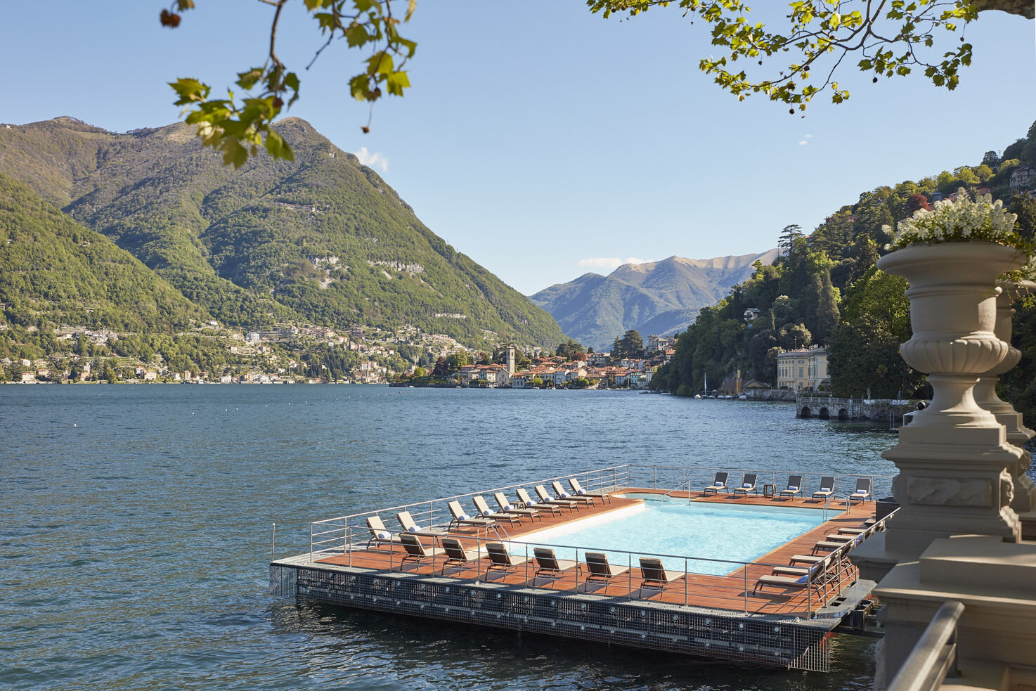 Mandarin Oriental floating pool