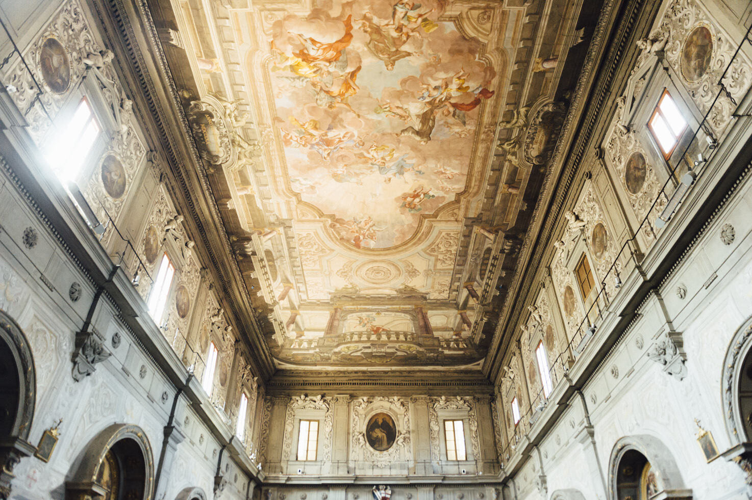 Frescoed ceiling of Chiesa di Ognissanti