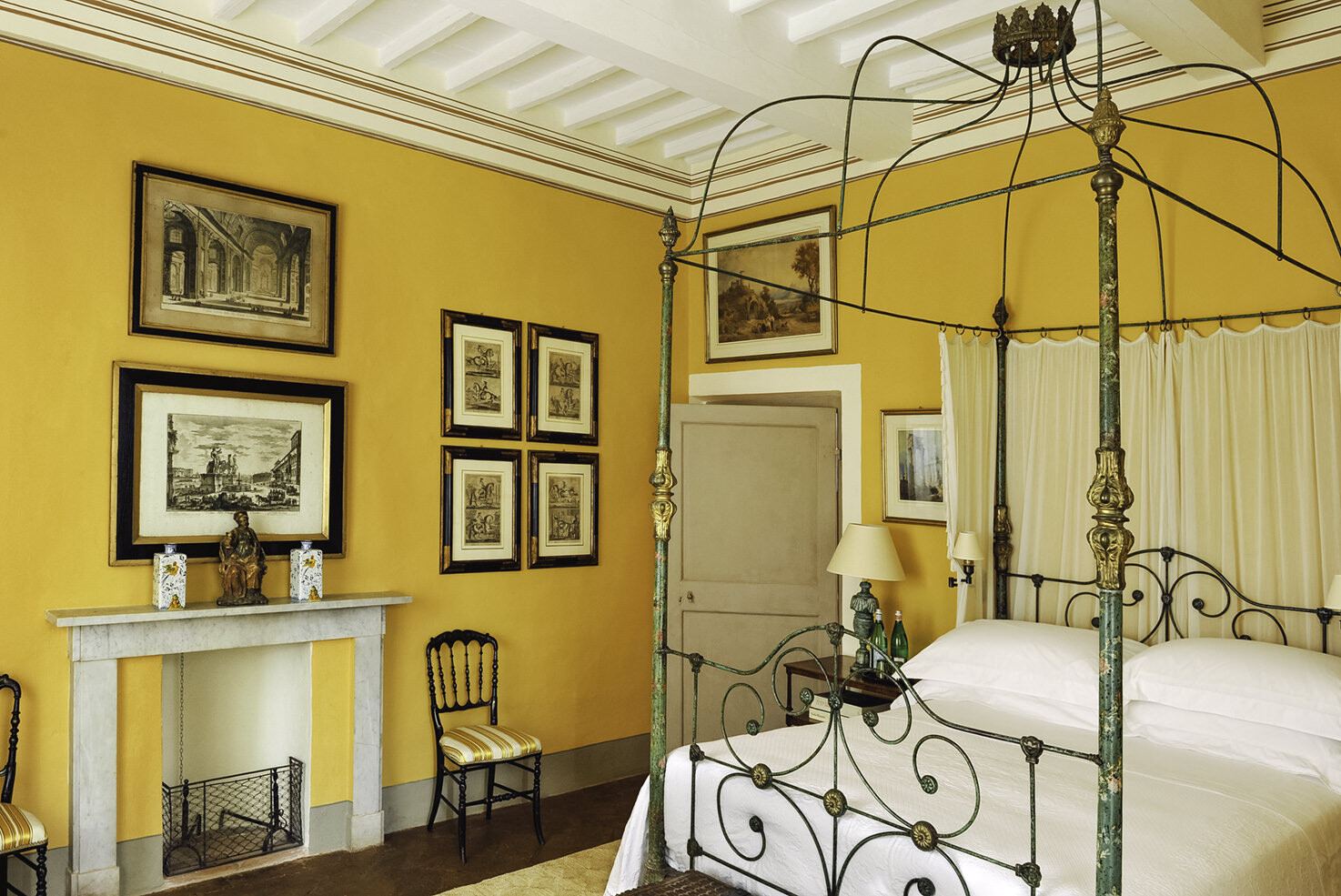 Bedroom at Villa Cetinale
