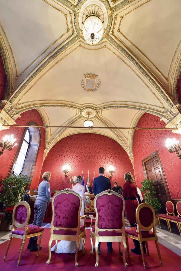Civil ceremony in the Campidoglio Red Hall
