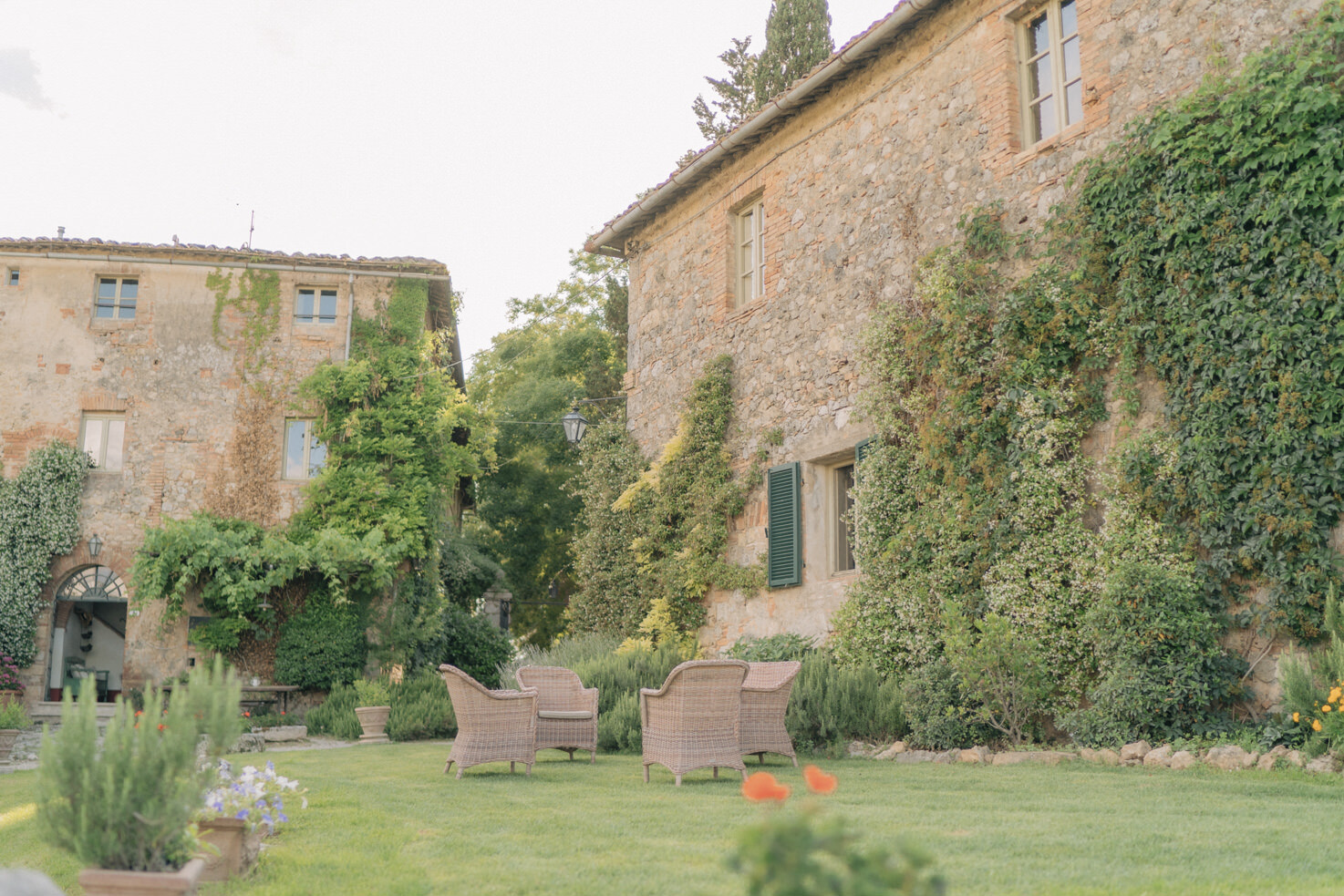 Exterior of Borgo Stomennano
