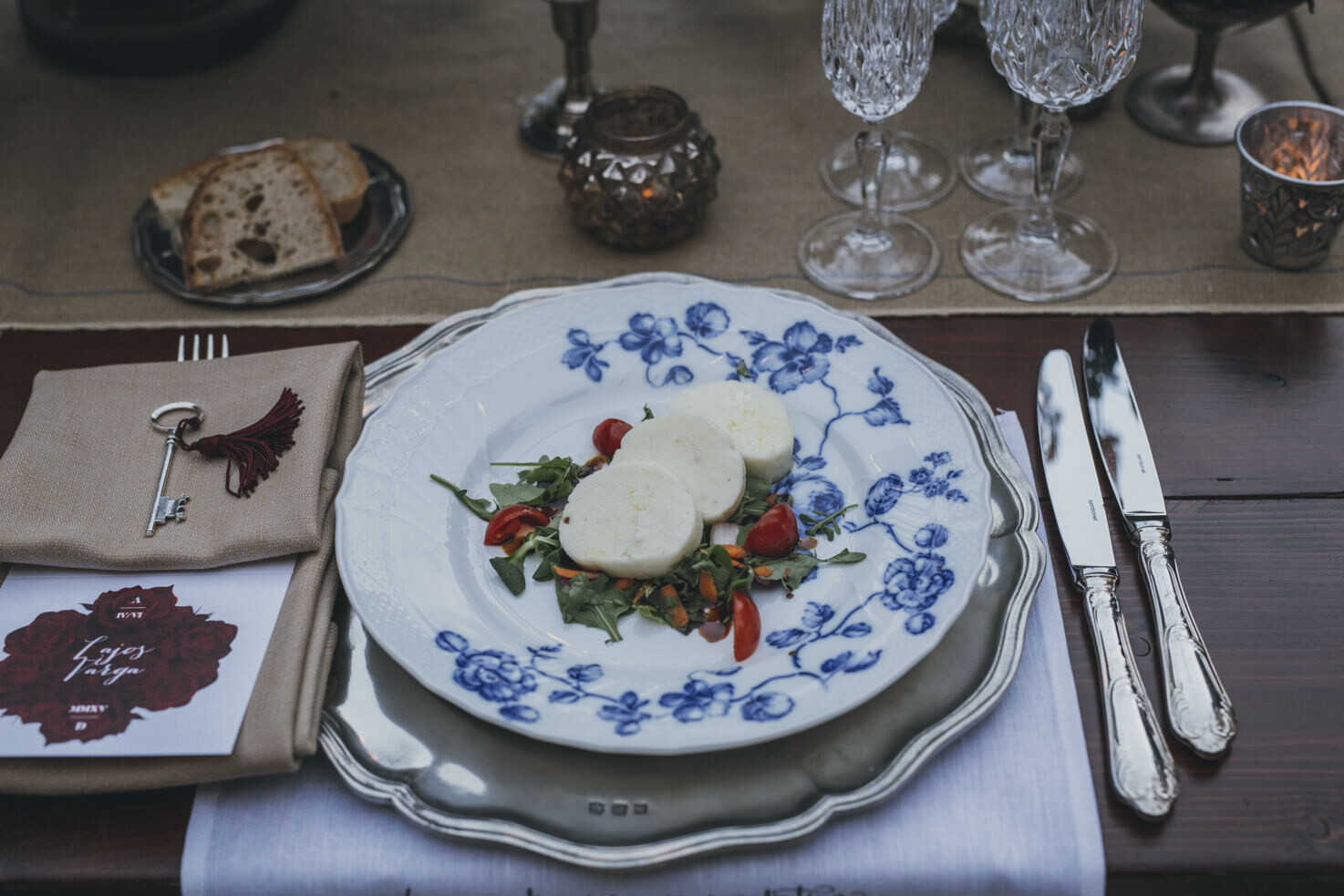 Table setting for wedding in Tuscany