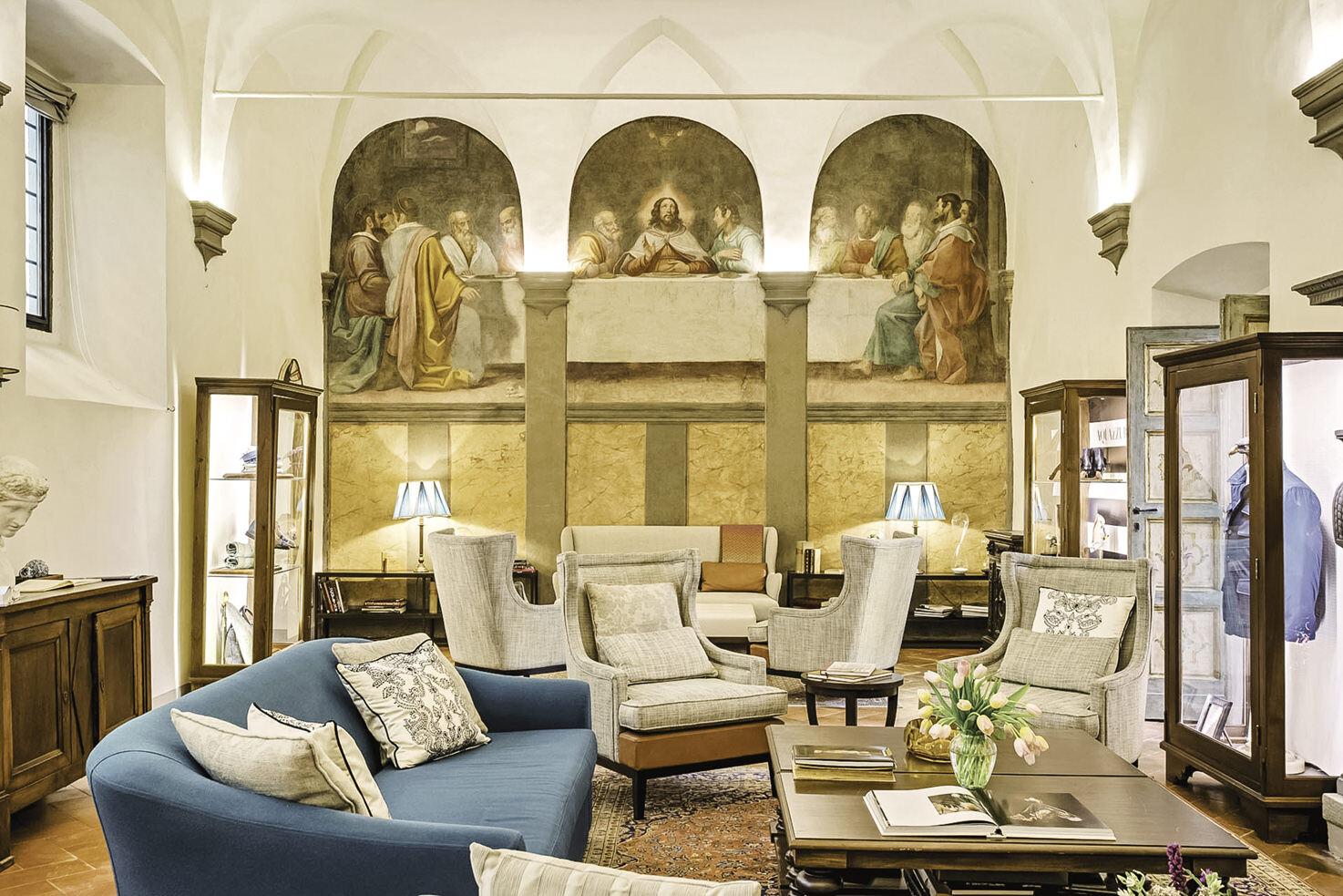Frescoed hall at Villa San Michele