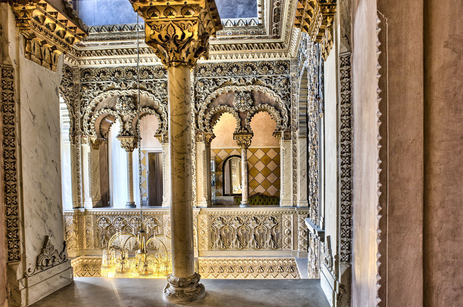 Decorated columns in the Lobby