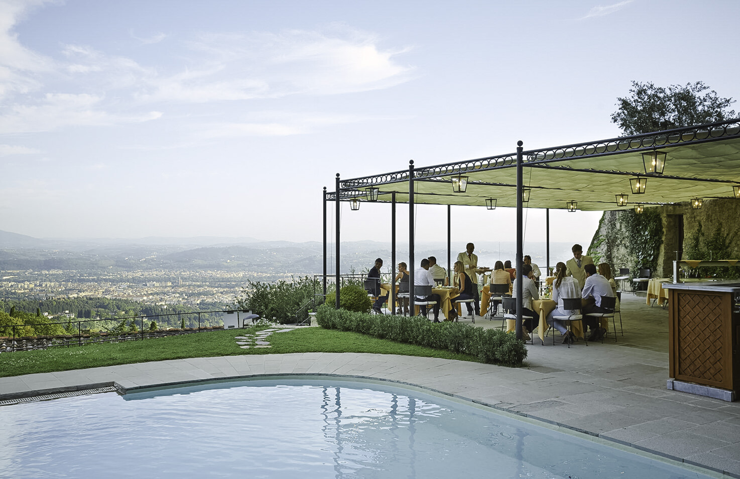 Pool restaurant
