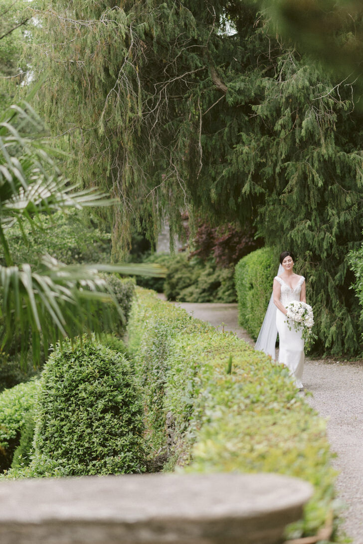 Arrival of the bride