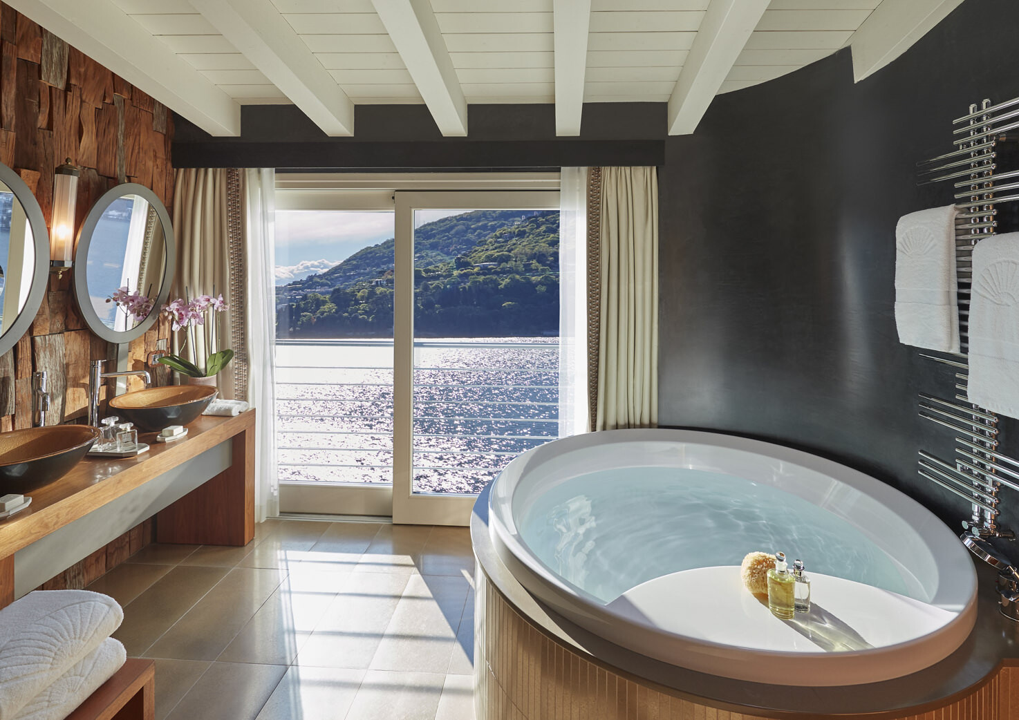 Bathroom at Mandarin Oriental