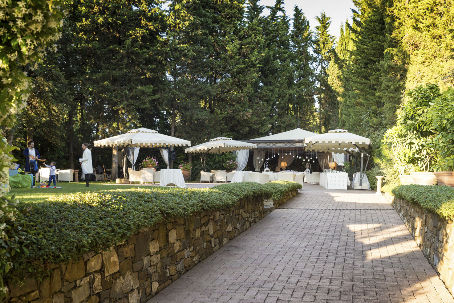 Wedding reception in the gardens