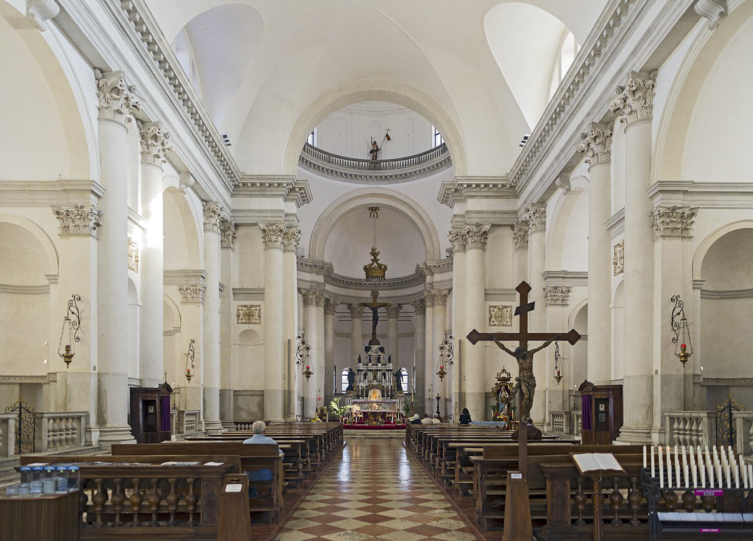 Interior of Basilica del Redentore