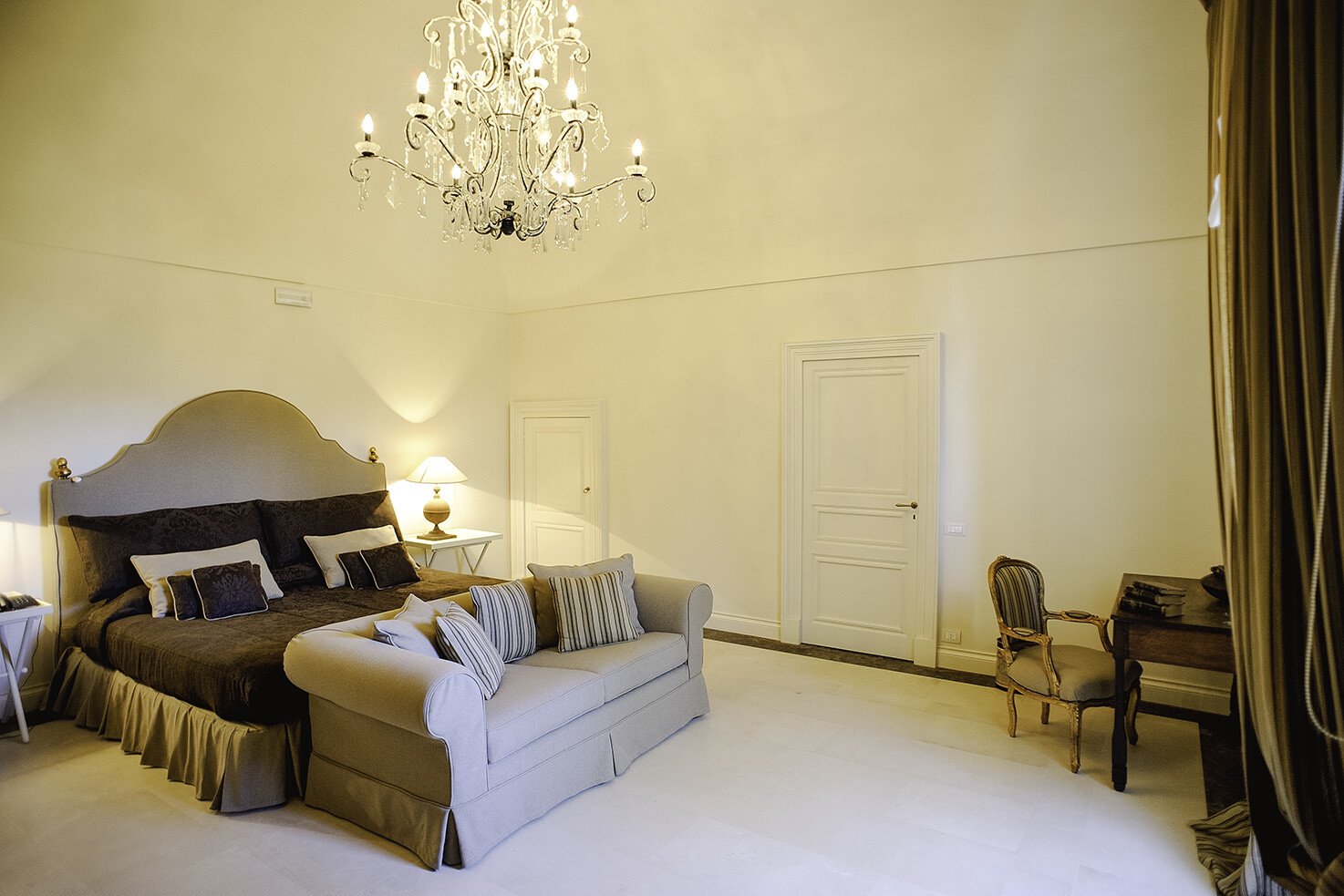 Suite of Castello Camemi