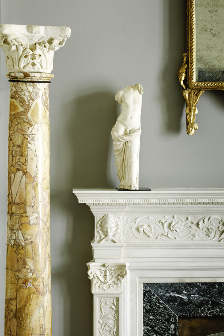 Detail of the interior