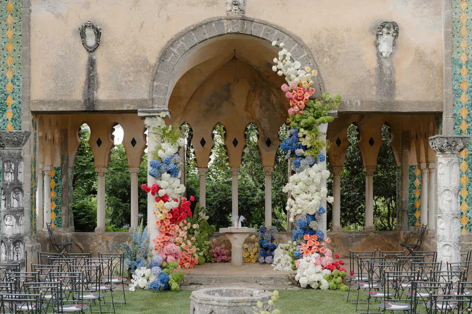 Villa Cimbrone wedding ceremony floral arch