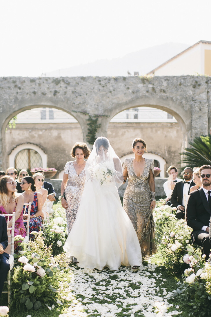 Arrival of the bride