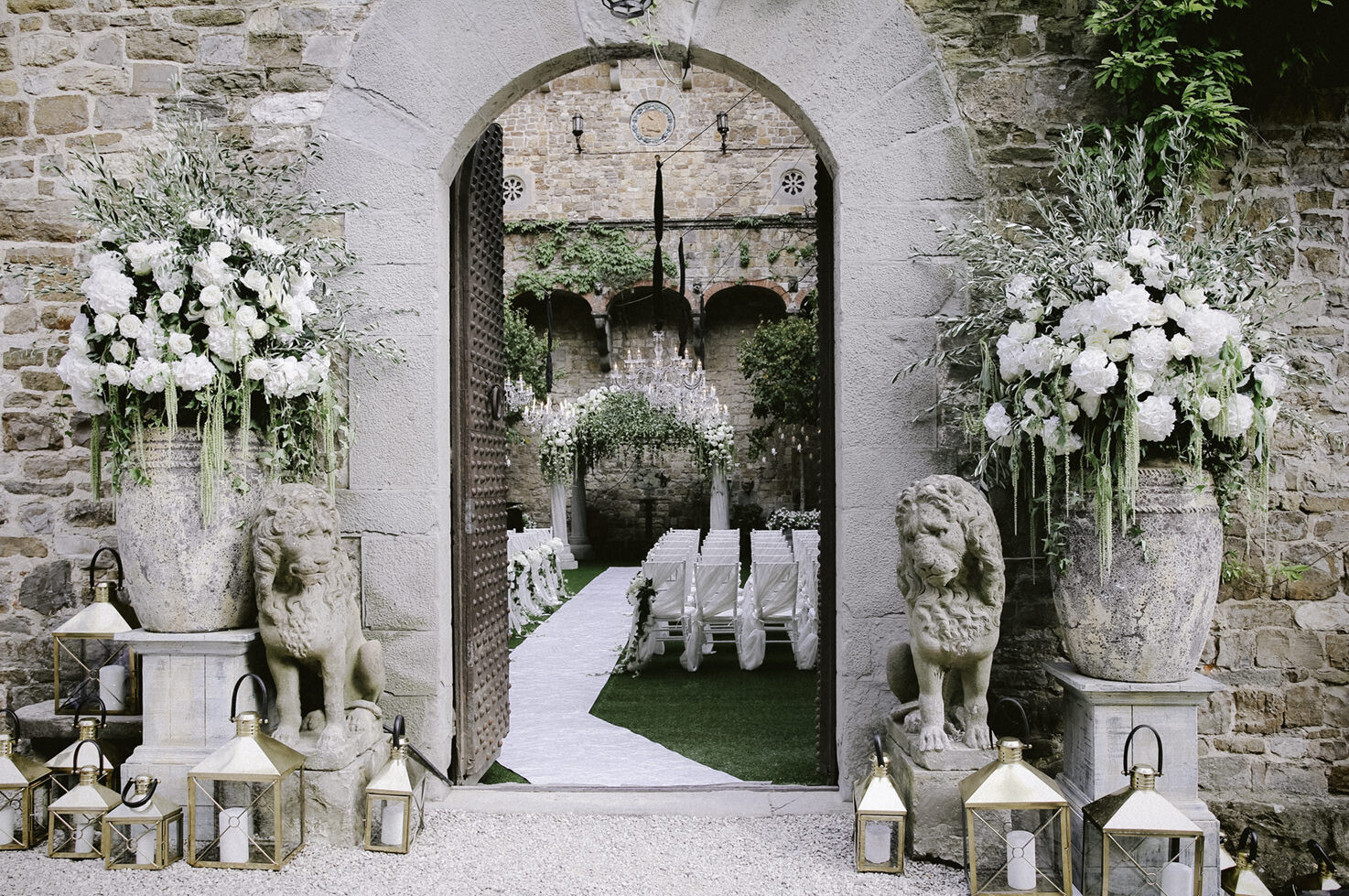 Flower decoration for castle wedding