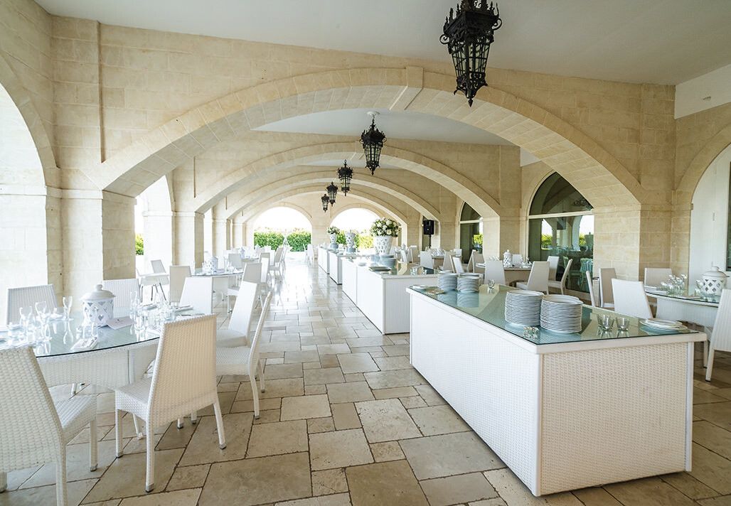 Outdoor restaurant