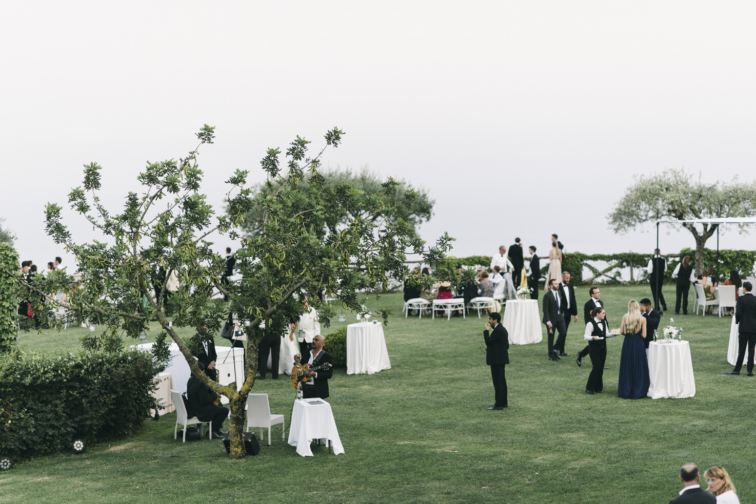 Cocktail in the gardens of Villa Cimbrone