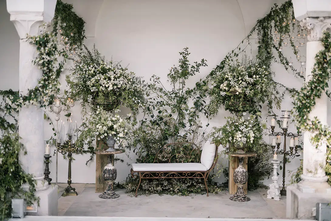 Floral decorations for wedding cocktail in Capri