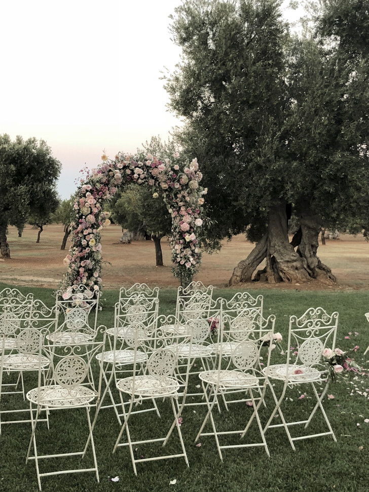 Wedding ceremony at Masseria Pettolecchia