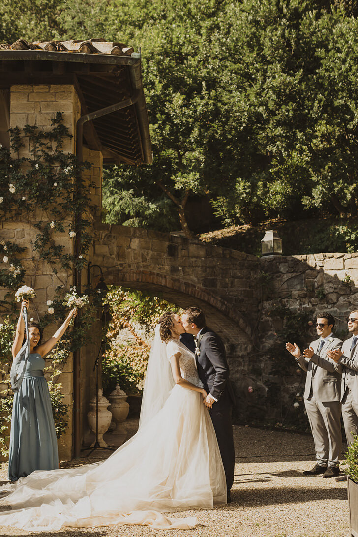 Bridal couple at Villa Le Fontanelle