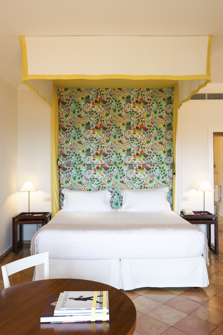 Master suite bedroom