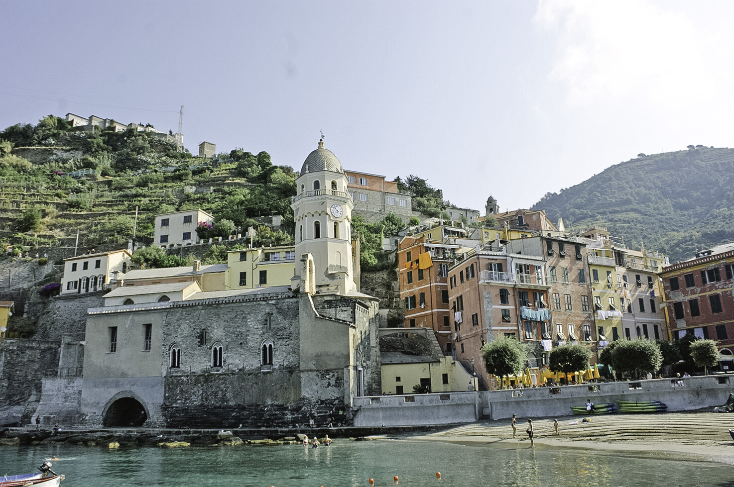 Church in Vernazza for catholic wedding on the Riviera