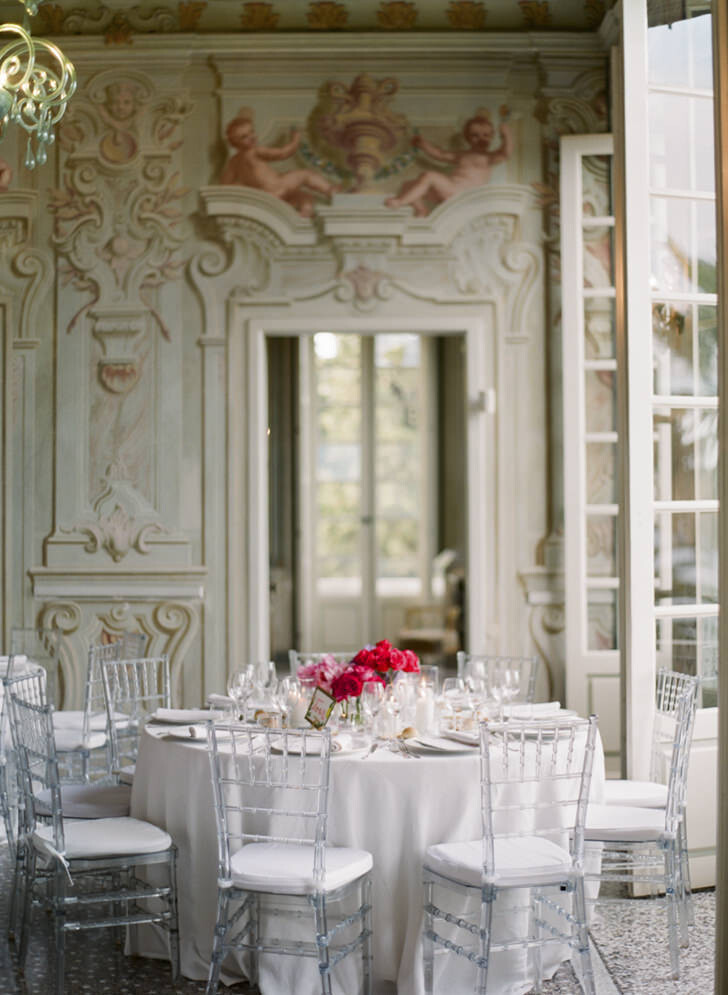 Round table for wedding reception