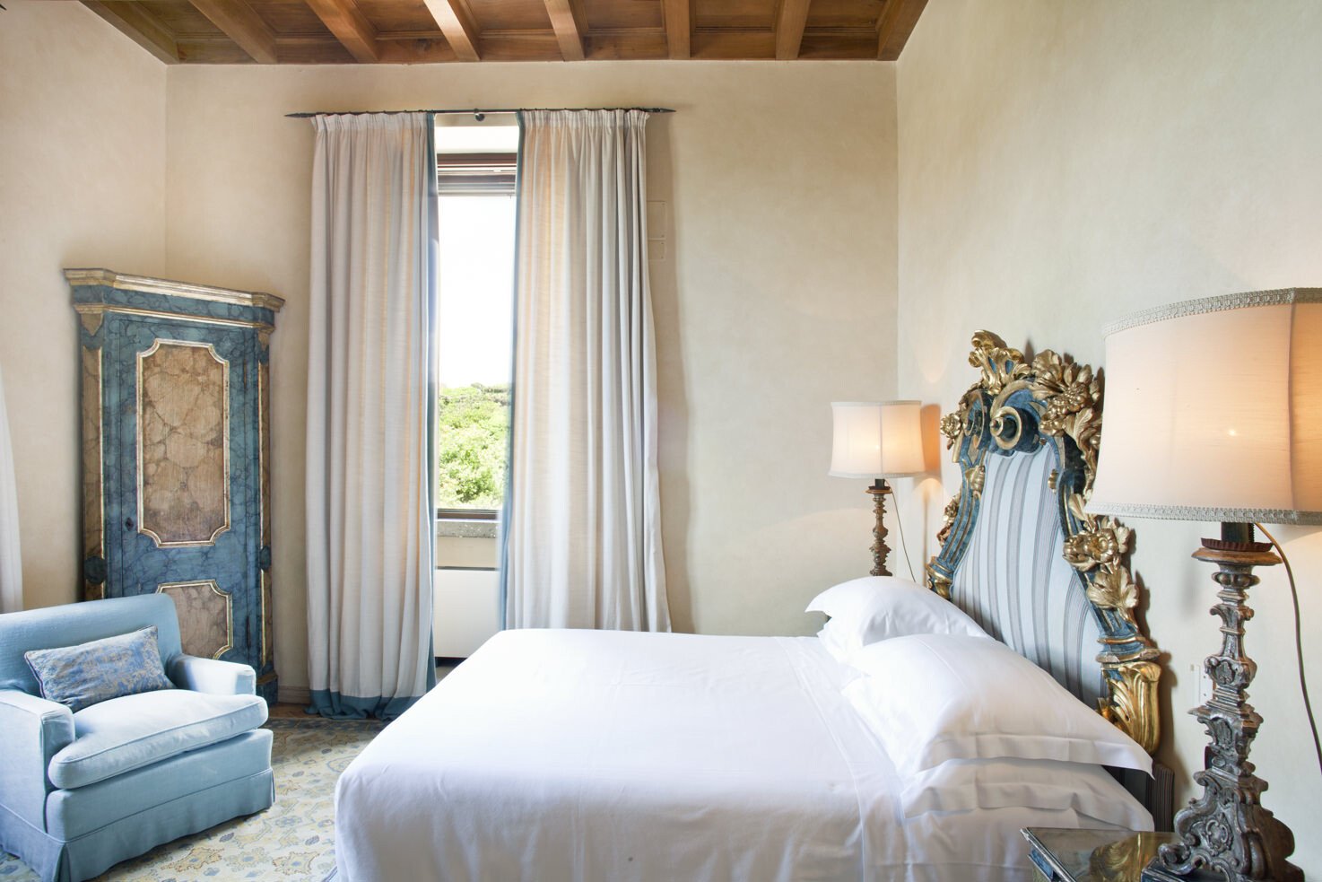 Superior room with sea view